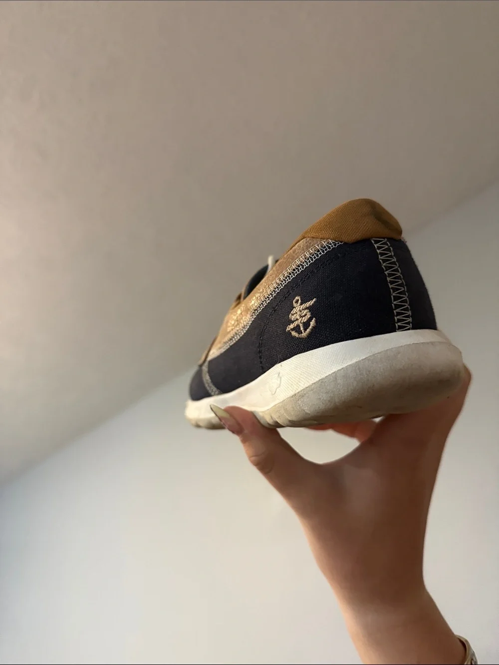 Skechers casual boat